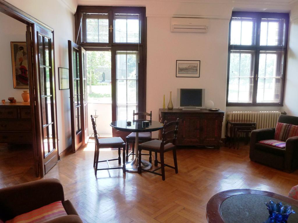 Apartment Parliament Park Belgrad Exterior foto